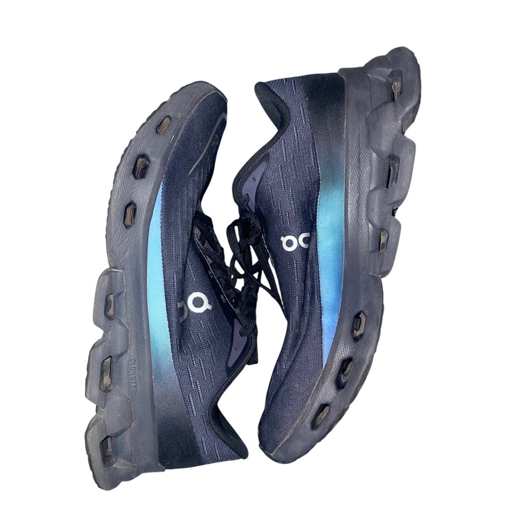 On Running Cloudspark womans Size 9